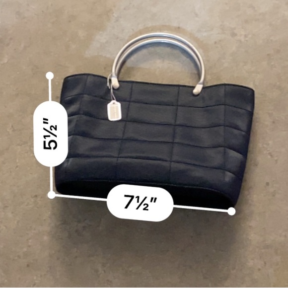 Chanel Mini Chocolate Bar Vintage Bag with COA-Rare - Picture 12 of 12